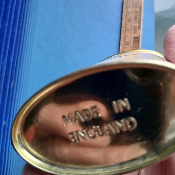 Roberts Windsor Dianthus Talc Powder - Pink Tin - Picture 4 of 4